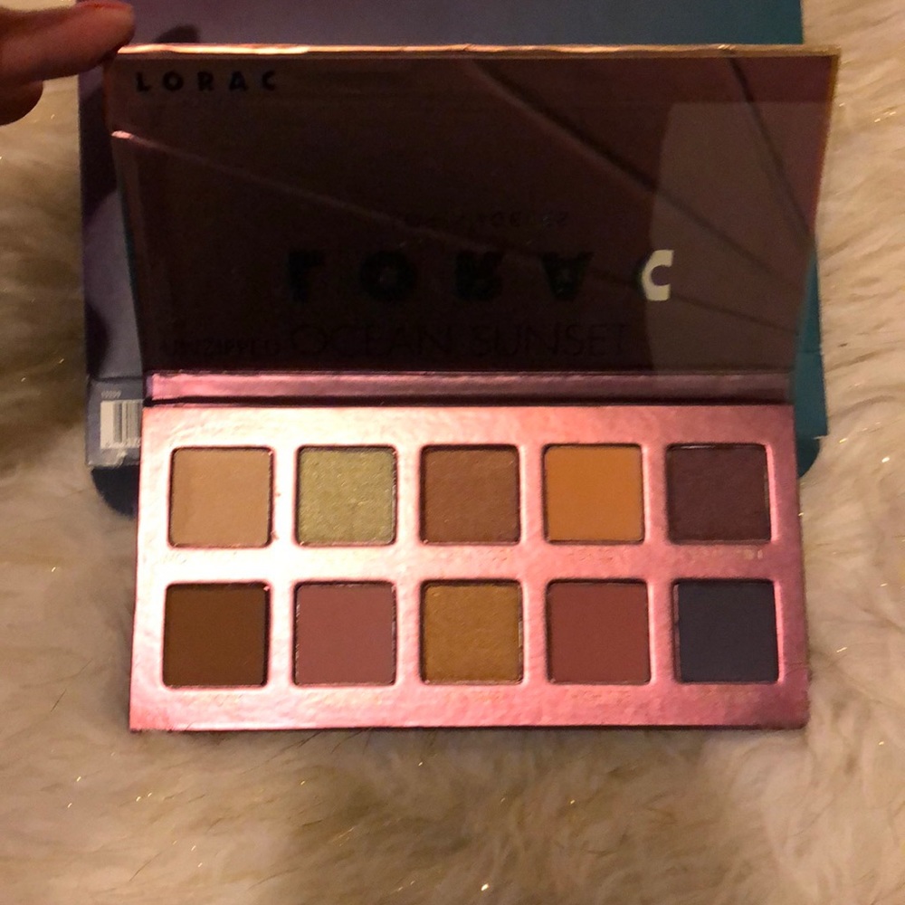 *BNIB Lorac Unzipped Ocean Sunset Palette*